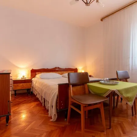 Irena'S Place A2 Rovinj Exterior photo